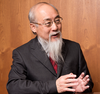 [Photo] Prof. Shigeki SHIBAHARA